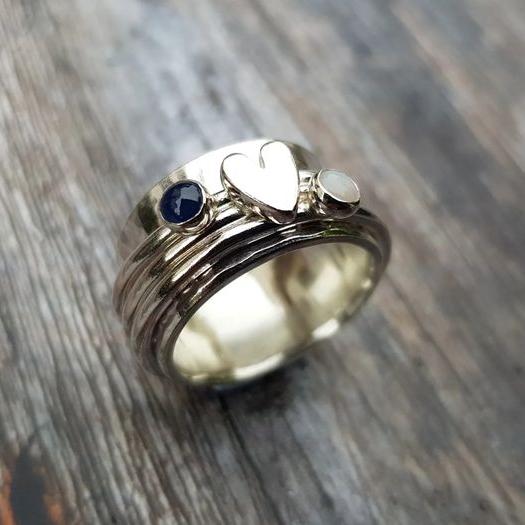 Sølvhjerte-ring™ – Romantisk glimmer