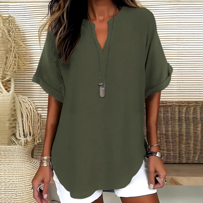 Émilie™ — Elegant flydende bluse med åben krave