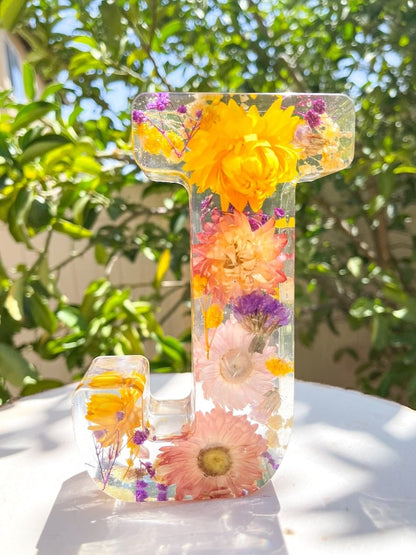 🌸Håndlavet natlampe med blomster i resin