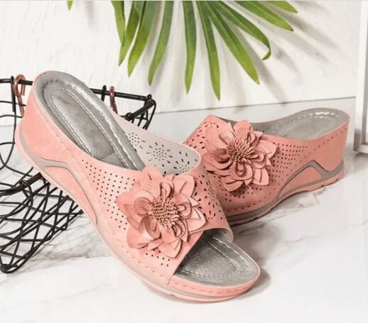 Juliette™ — Behagelige slip-on sandaler med fodstøtte