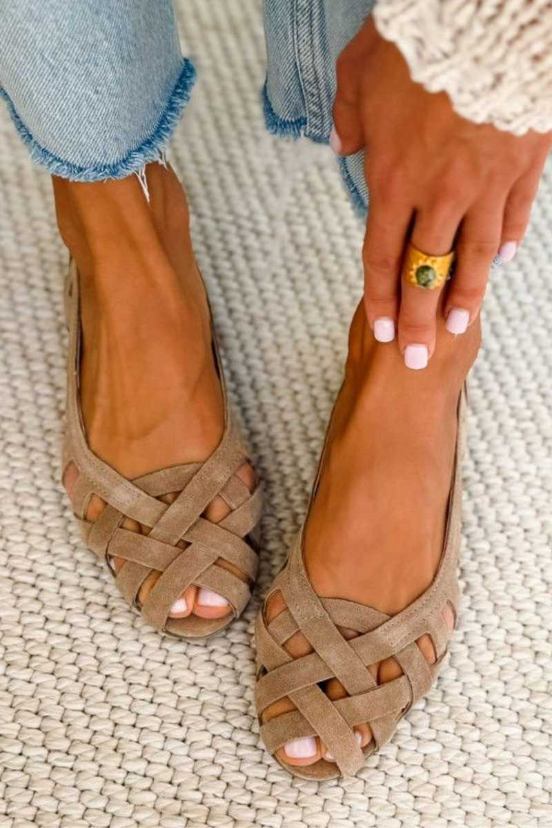 Caterina farverige Intrecciati-sandaler med komfort