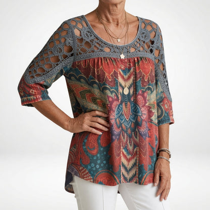 Zénaïde™ — Bluse med etnisk print i bohemestil og naturlig feminin charme
