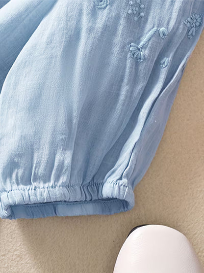 Éléna™ — Elegant broderet bluse i hørblanding