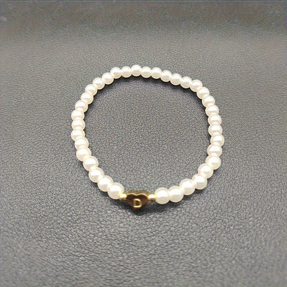 Elegant Armbånd med Initial i Hjerte (A–Z)