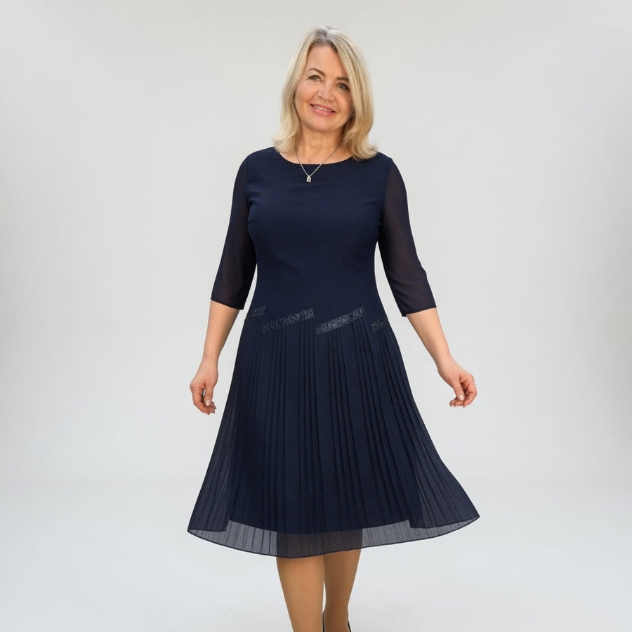 Christèle™ — Plisseret midikjole med sofistikeret elegance