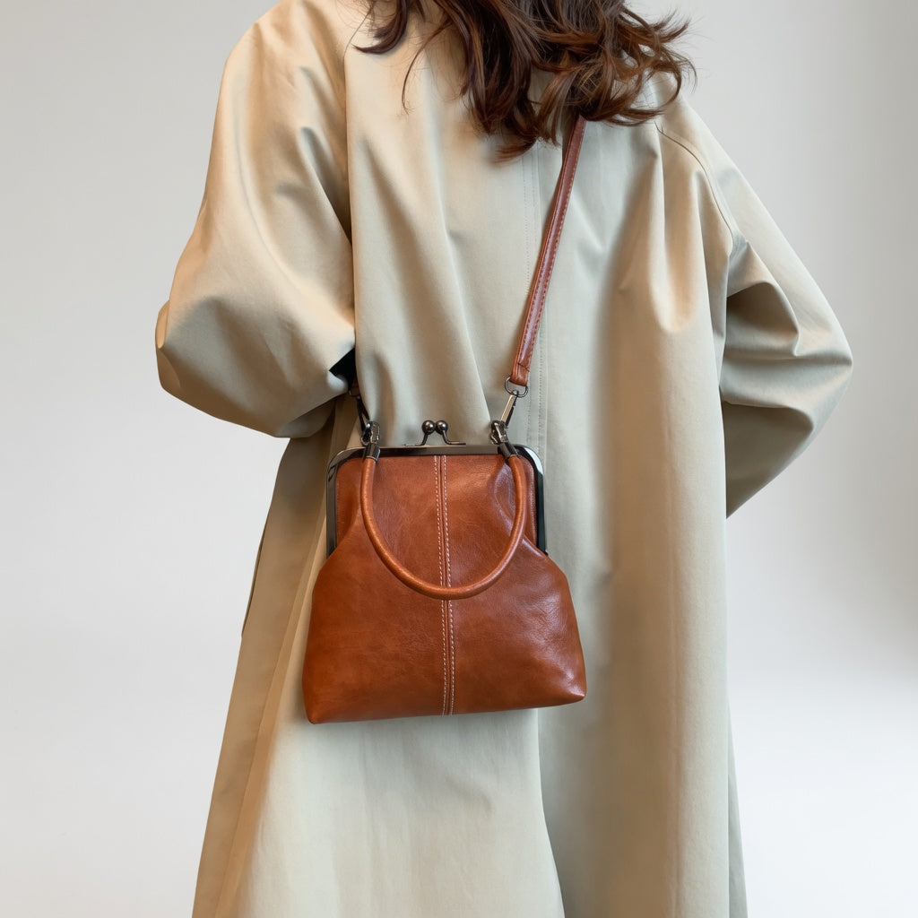 Honorine™ — Retro håndtaske med clipslukning og parisisk elegance