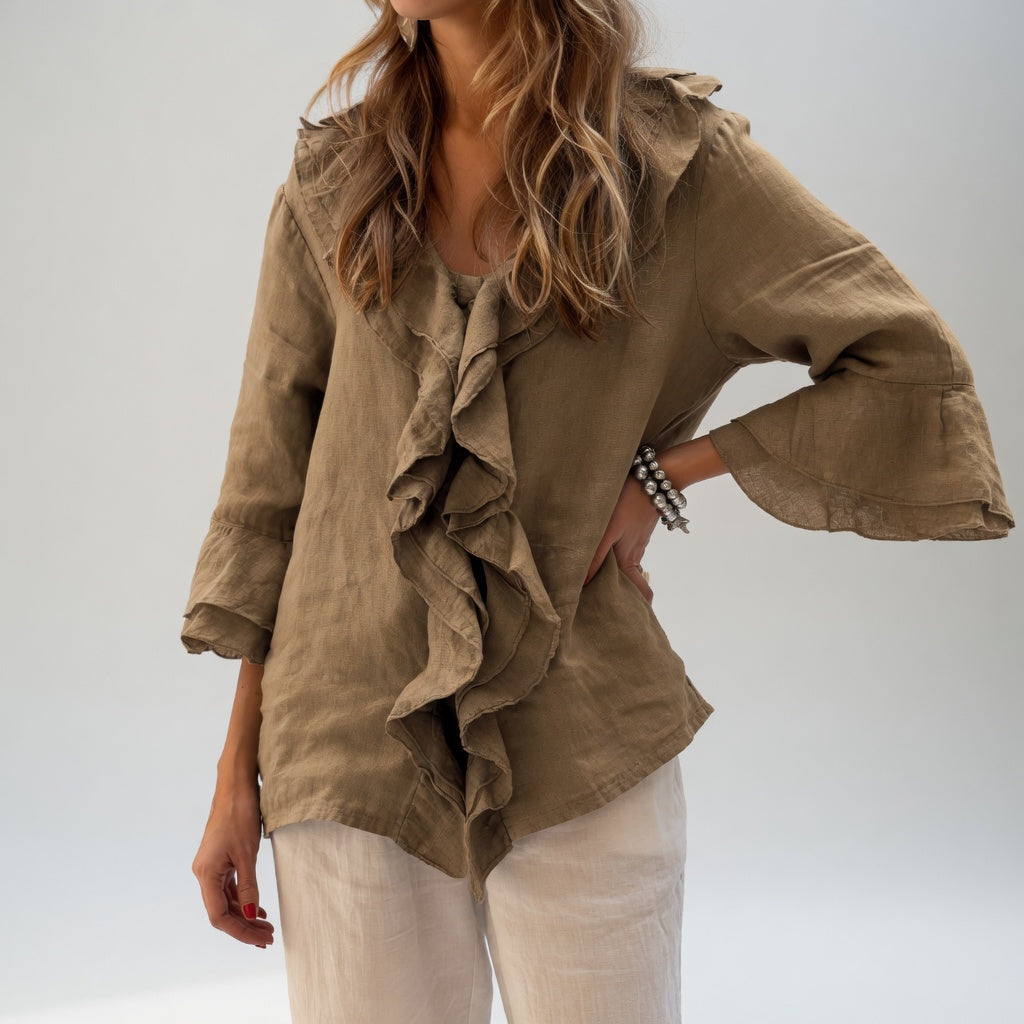 Apolline™ — Elegant flydende bluse med flæsekrave