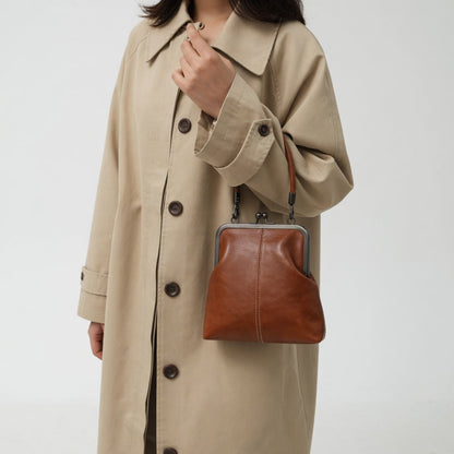 Honorine™ — Retro håndtaske med clipslukning og parisisk elegance