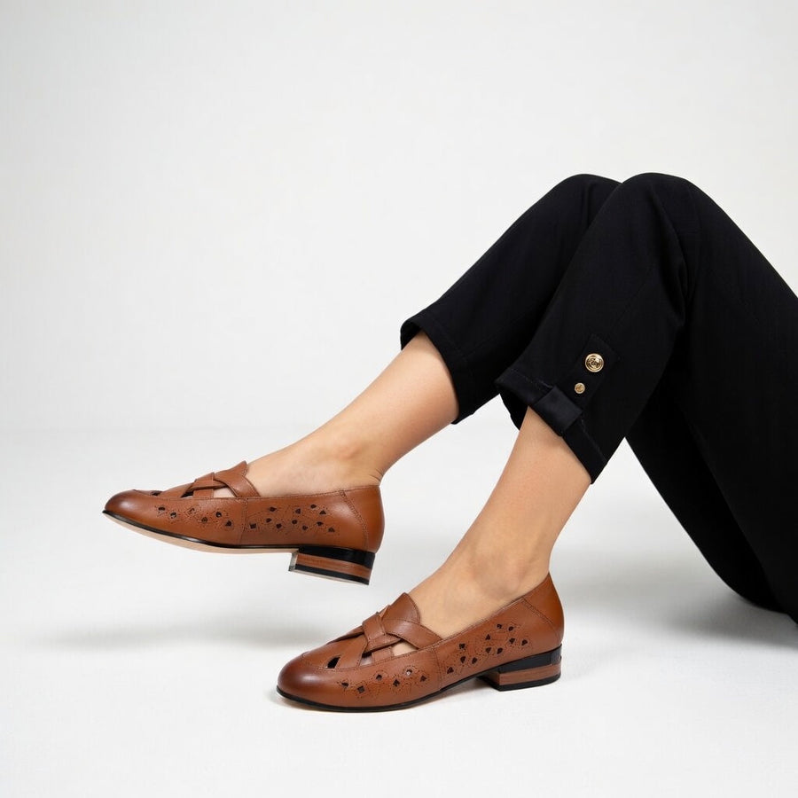Élodiane™ — Elegante, ergonomiske ballerinaer med hulmønster og høj komfort