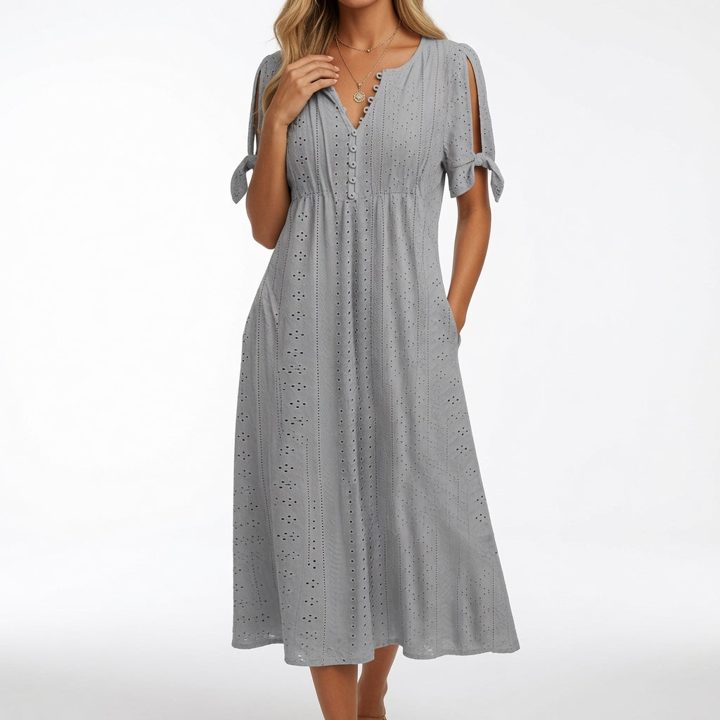 Lorélia™ — Broderet boheme-kjole med sommerlig elegance