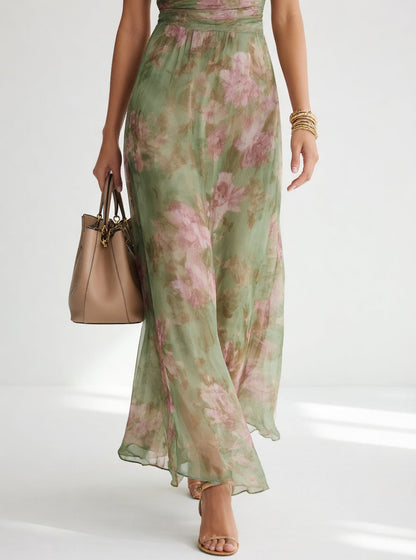 Roséline™ — Elegant luftig lang kjole med blomsterprint