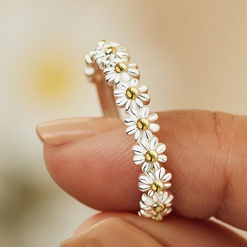 Marguerite Ring – Sølv & malet ynde