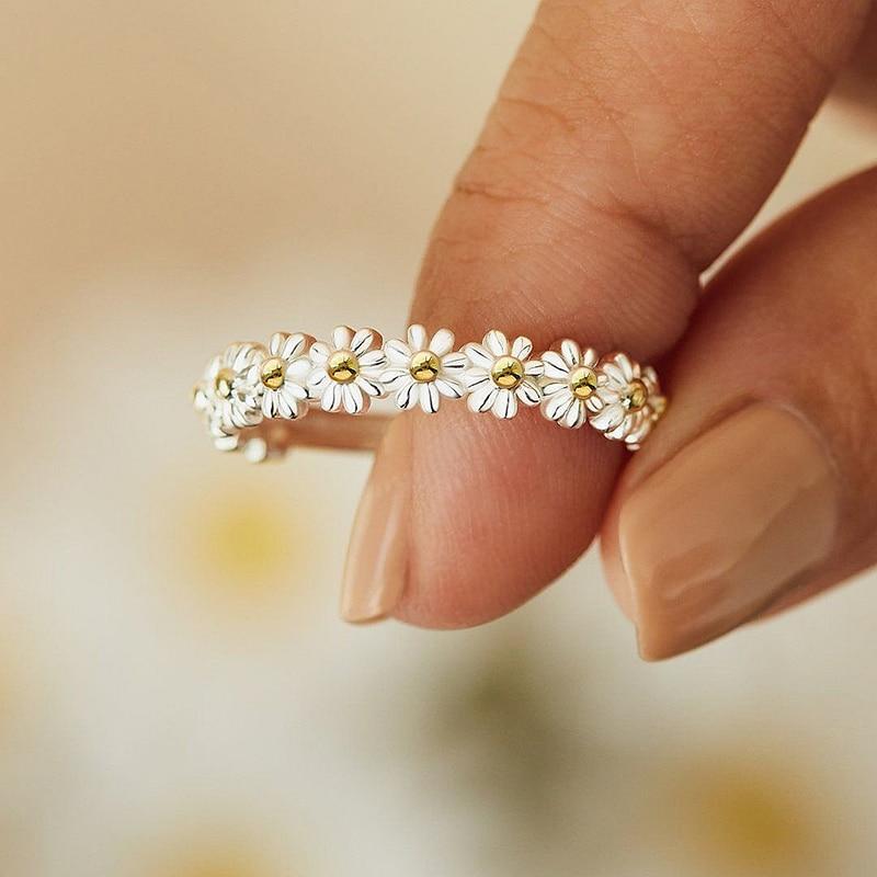 Marguerite Ring – Sølv & malet ynde