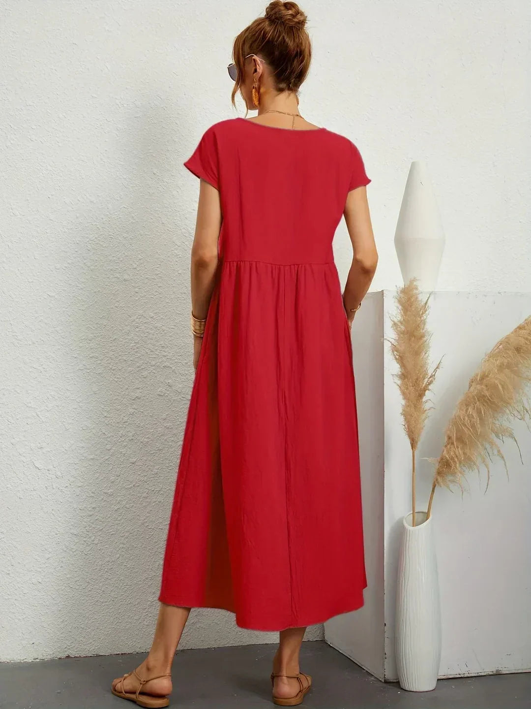 Gabrielle™ | Flydende midikjole med tidløs elegance