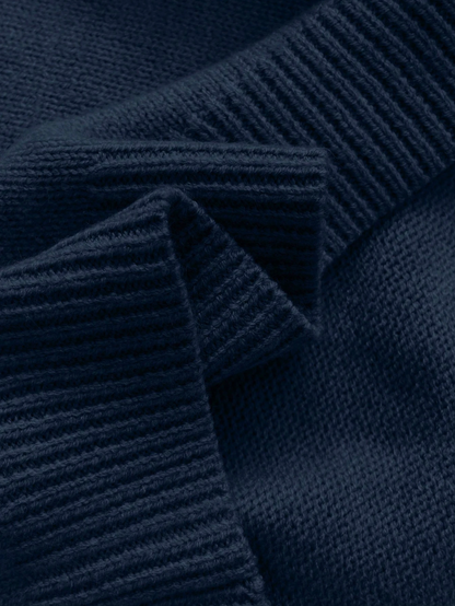 Céline | Smart strikbluse med elegant blondekrave