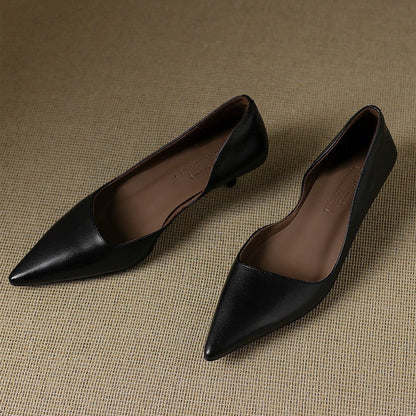 Orlisse pumps i læder med kitten heel