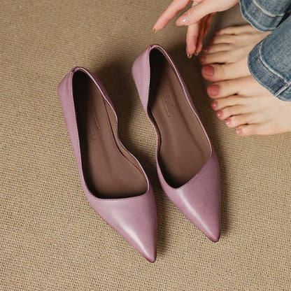 Orlisse pumps i læder med kitten heel