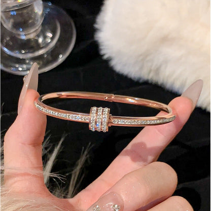 Élodie™ – Fin elegance og diskret glans