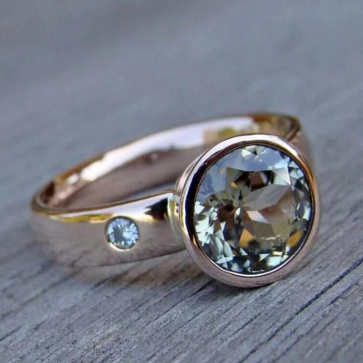 Smedet vintagering med fin zirkonia