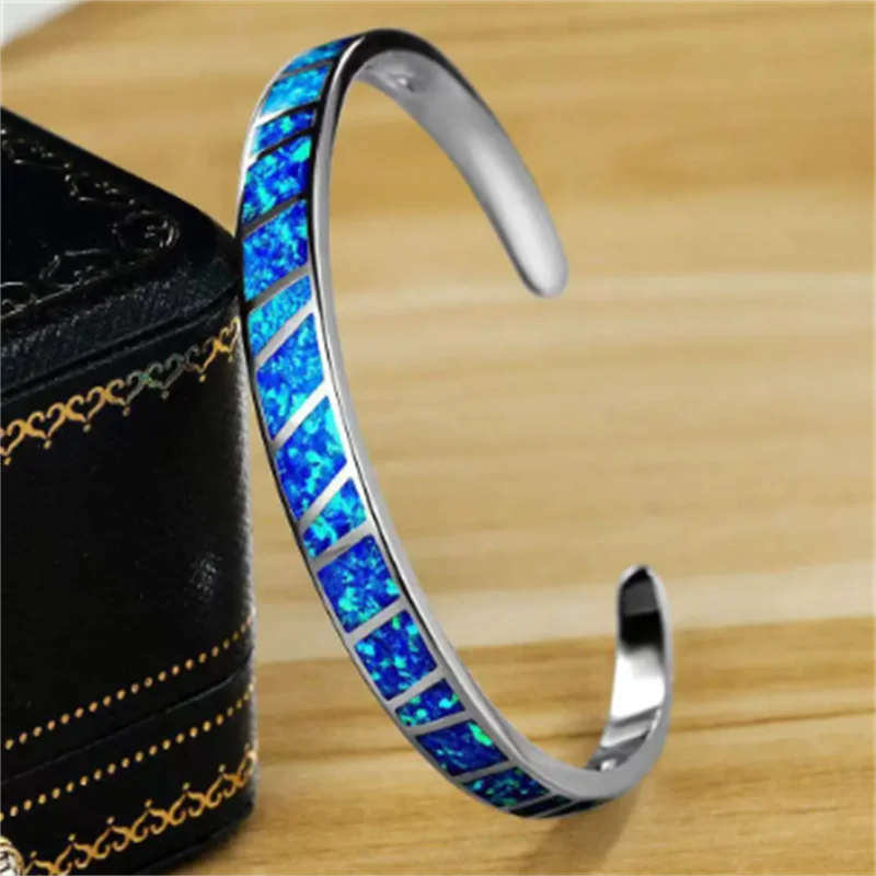 Justerbart Armbånd i Sølv med Blå Fire Opal