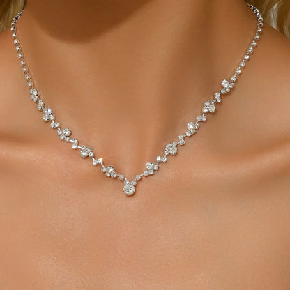 Elegant bryllupshalskæde med diamanter