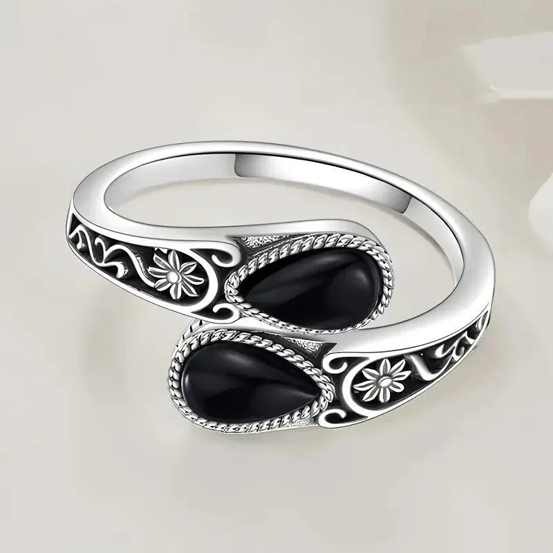 Elegant Ring med Blomst i Månesten