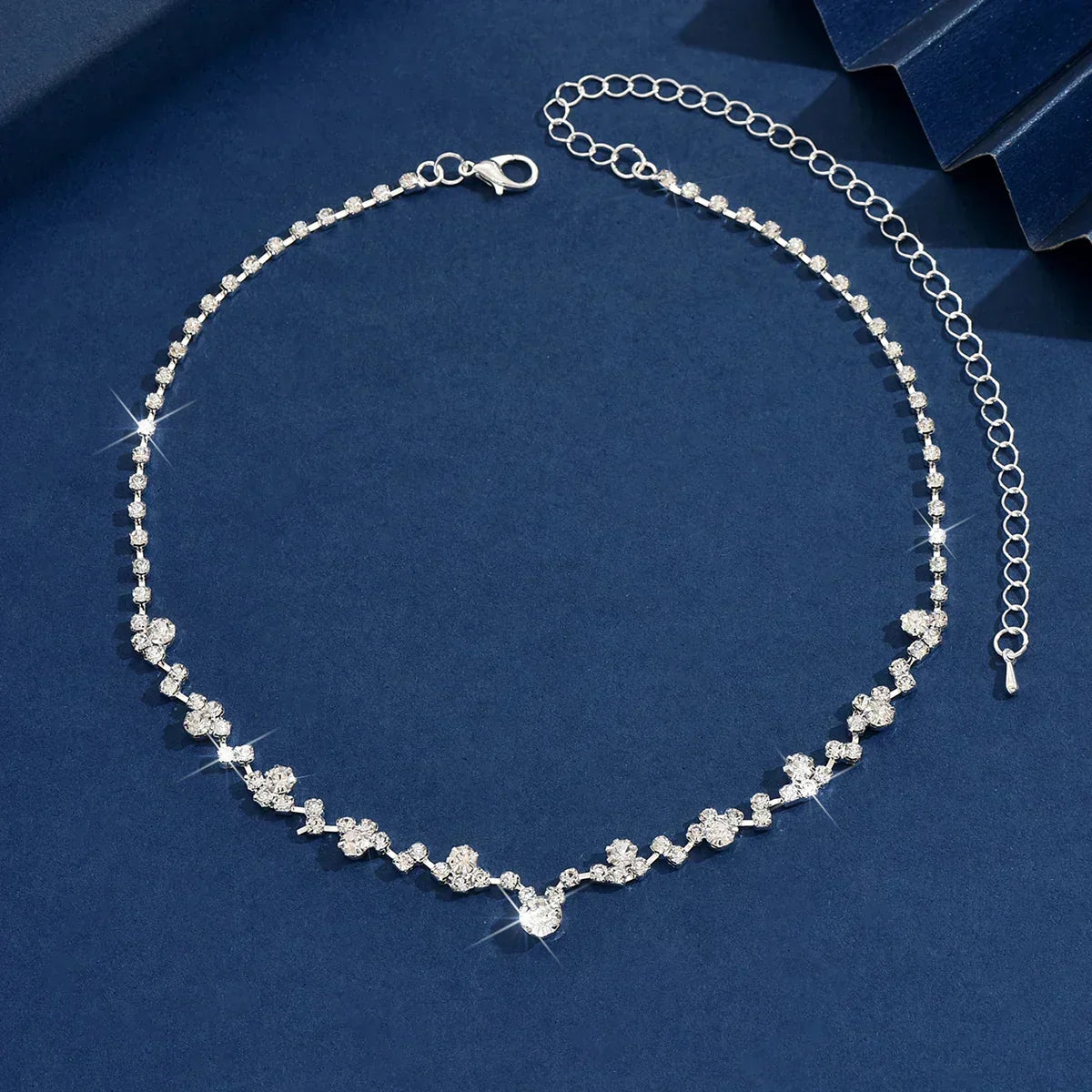Elegant bryllupshalskæde med diamant
