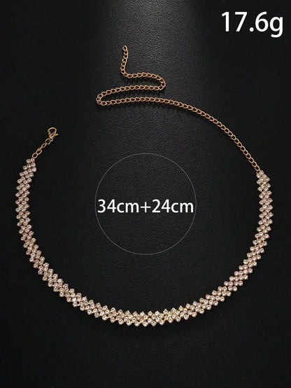 Elegant halskæde med strass