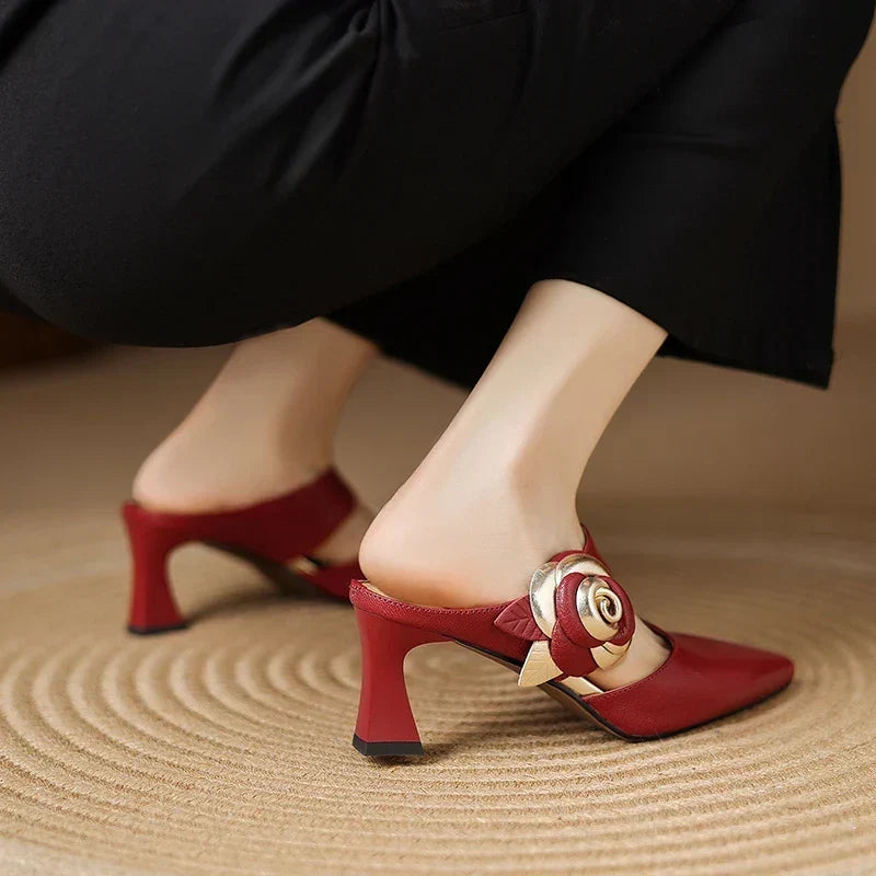 Alexis | Mules med spids tå og rose