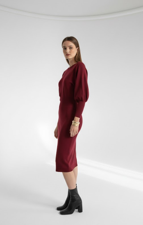 Mathilde™ — Elegant og behagelig midikjole med tidløst look
