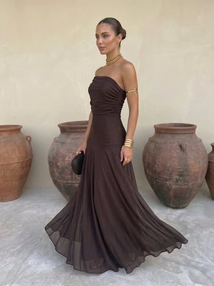 Elegant Simba-kjole i silketyl - Maison Claire et Sylvie