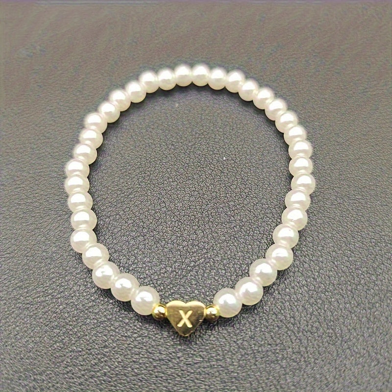 Elegant Armbånd med Initial i Hjerte (A–Z)