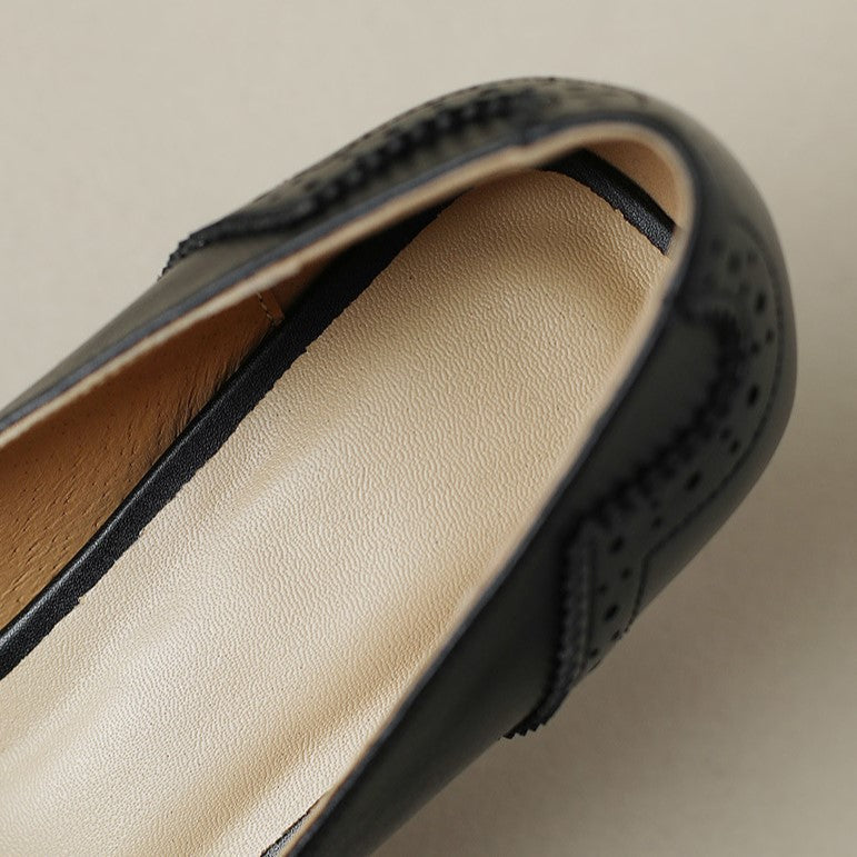 Célora pumps i læder med bånd