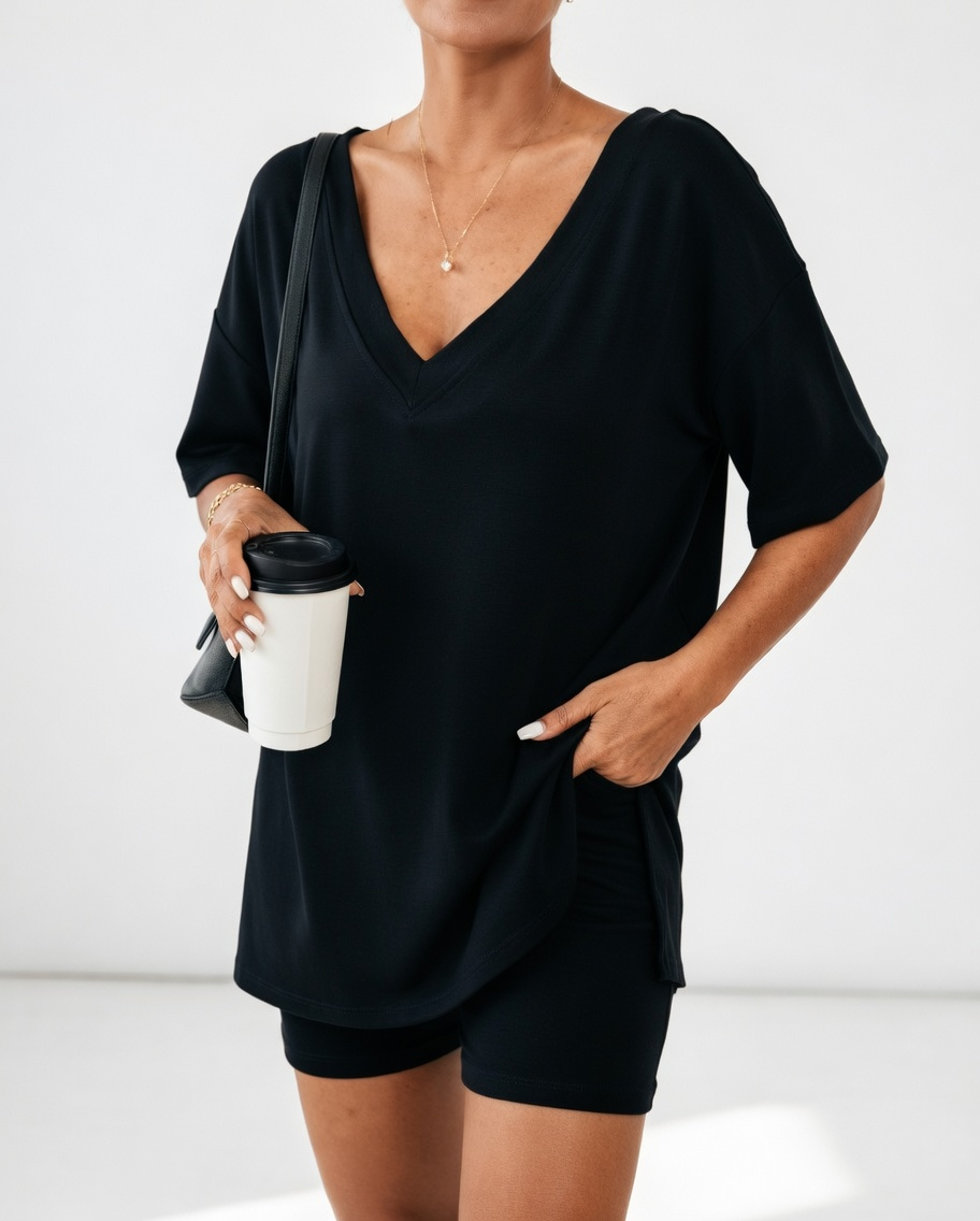 Louisette™ — Oversized T-shirt og shorts i afslappet komfort