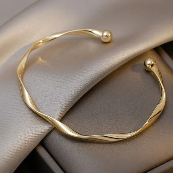 Elegant guldarmbånd