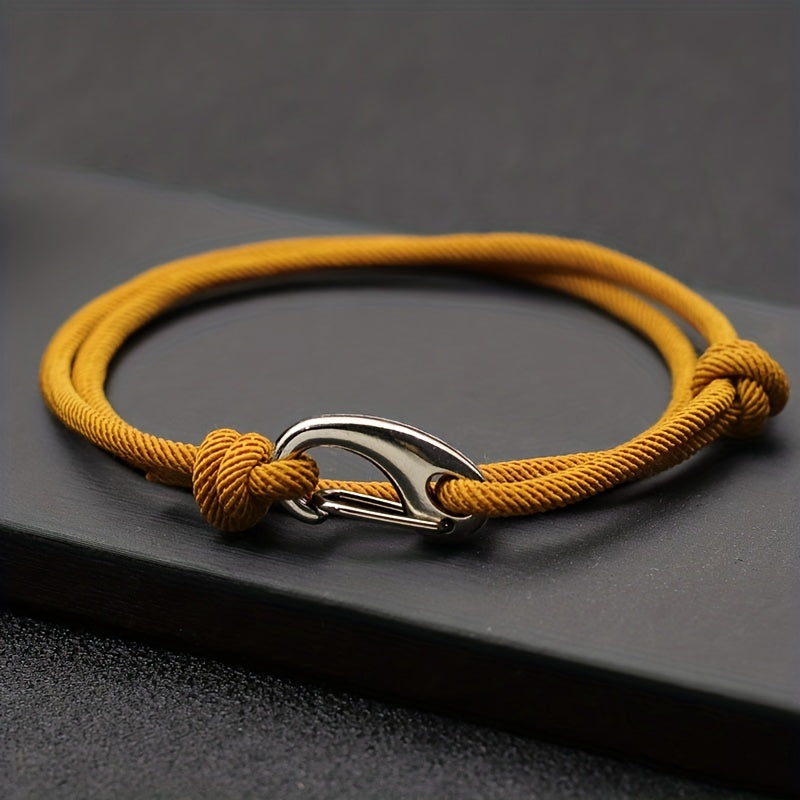 Alex™ — Raffineret armbånd i tidløs stil