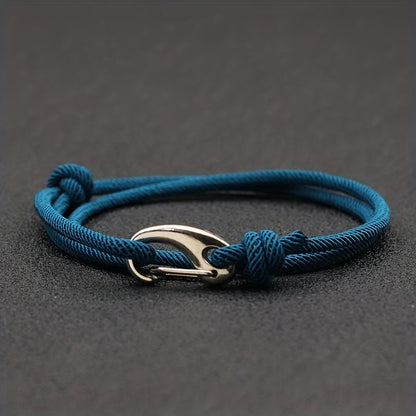 Alex™ — Raffineret armbånd i tidløs stil